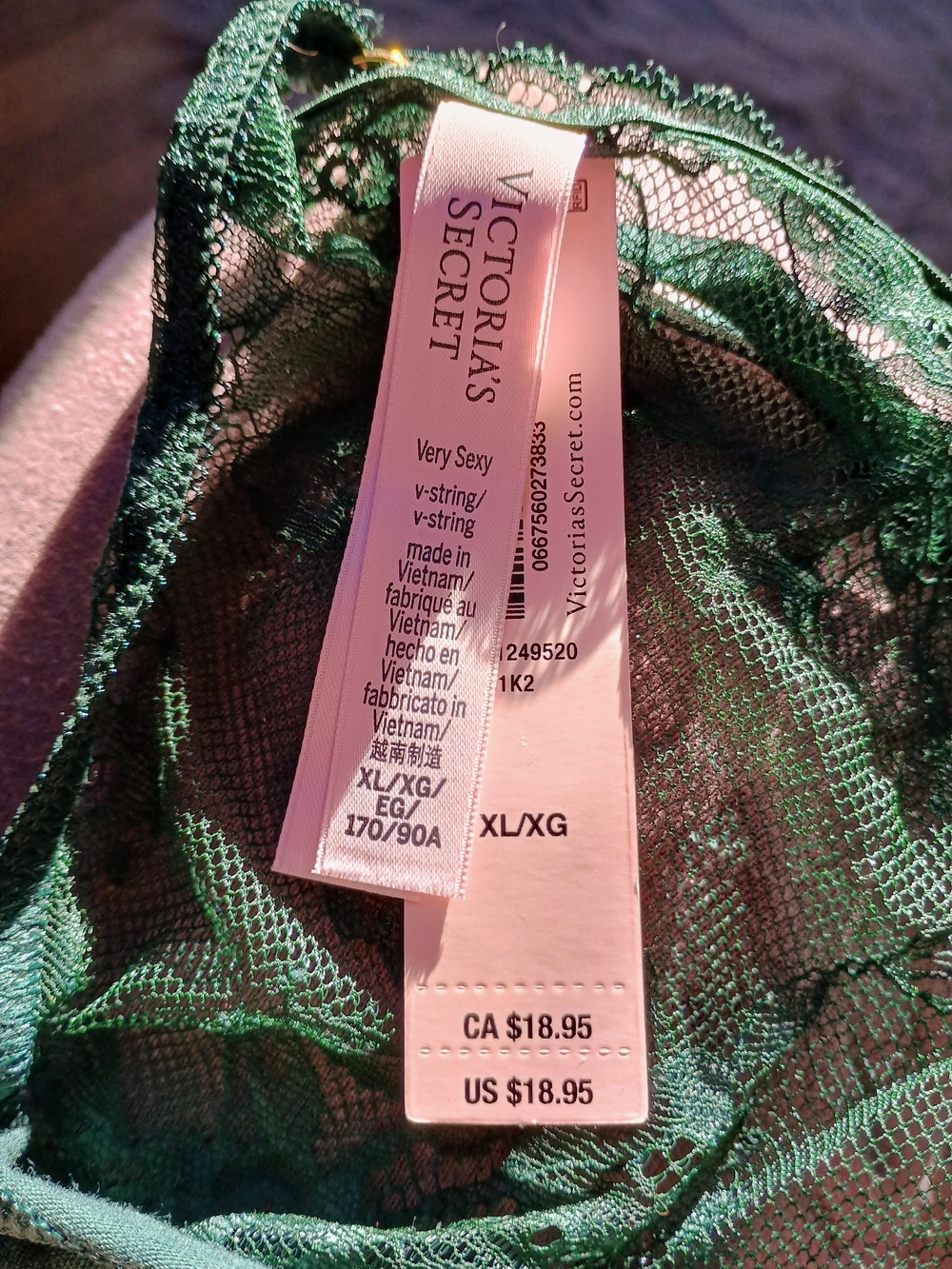 Victoria's Secret Emerald Green Lace Thong - Picture 2 of 2